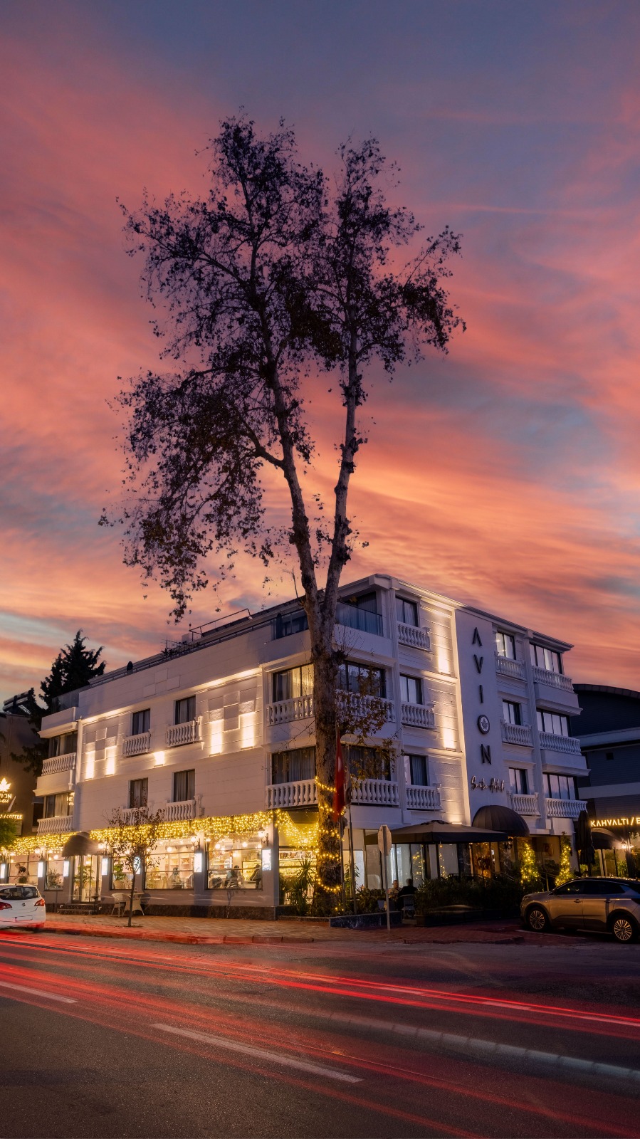 Avion Suite Hotel at sunset, Antalya